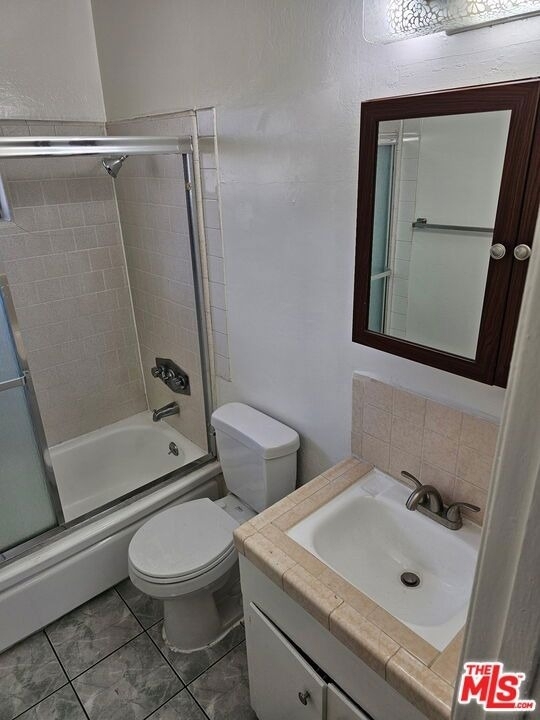 1855 S Victoria Avenue - Photo 14