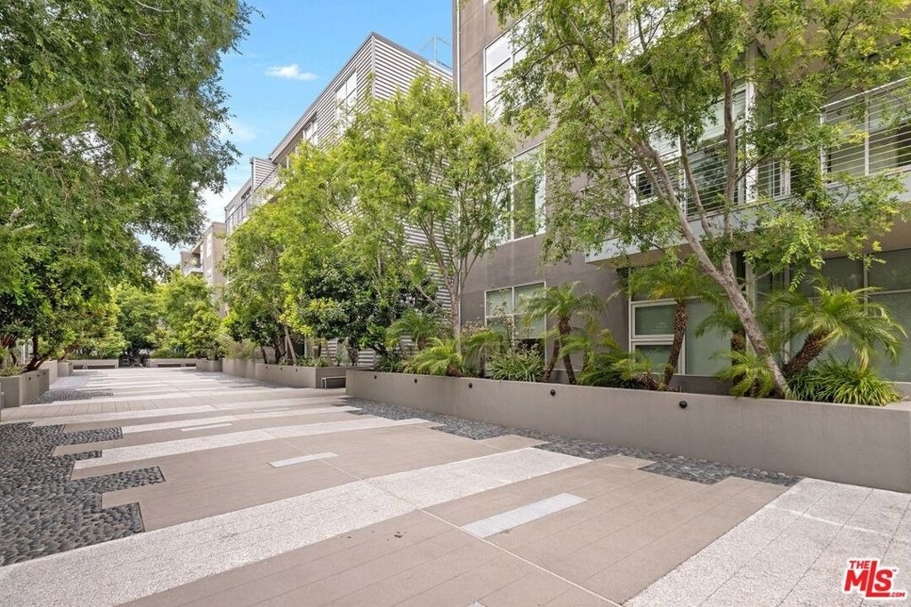 4080 Glencoe Avenue - Photo 35