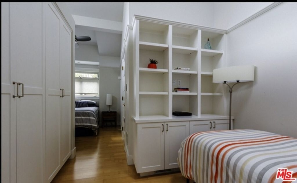 652 Woodlawn Avenue - Photo 9