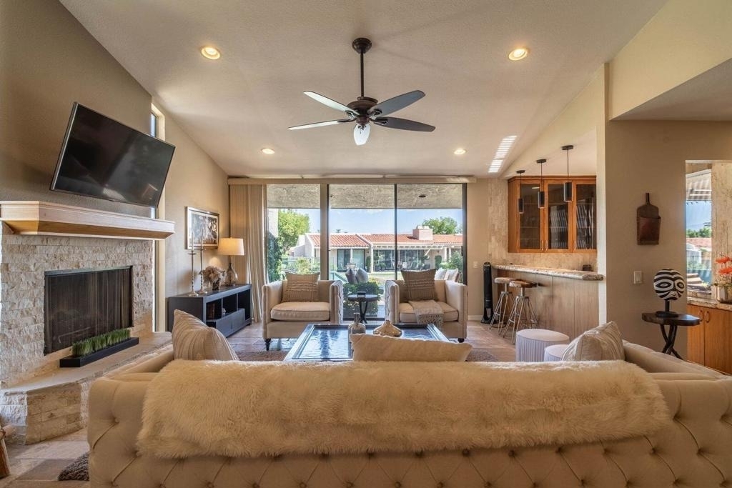 75114 Concho Drive - Photo 4