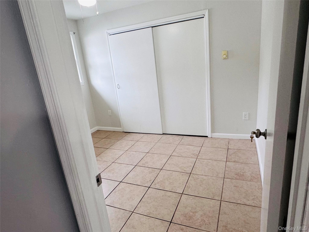 87 Ellis Avenue - Photo 9