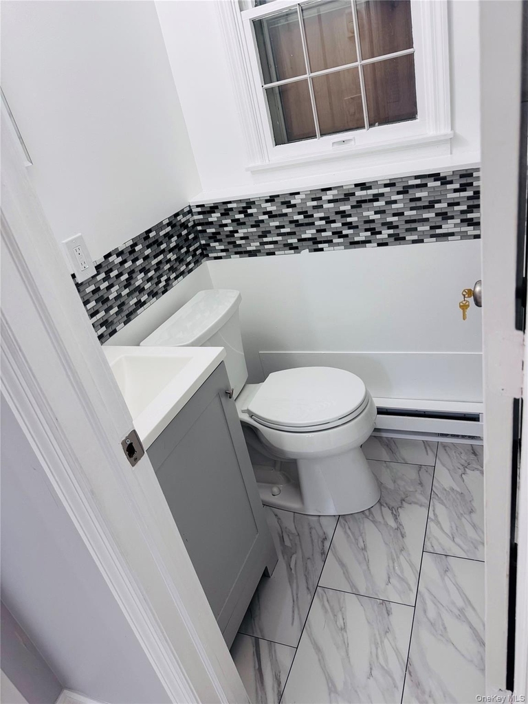 87 Ellis Avenue - Photo 0