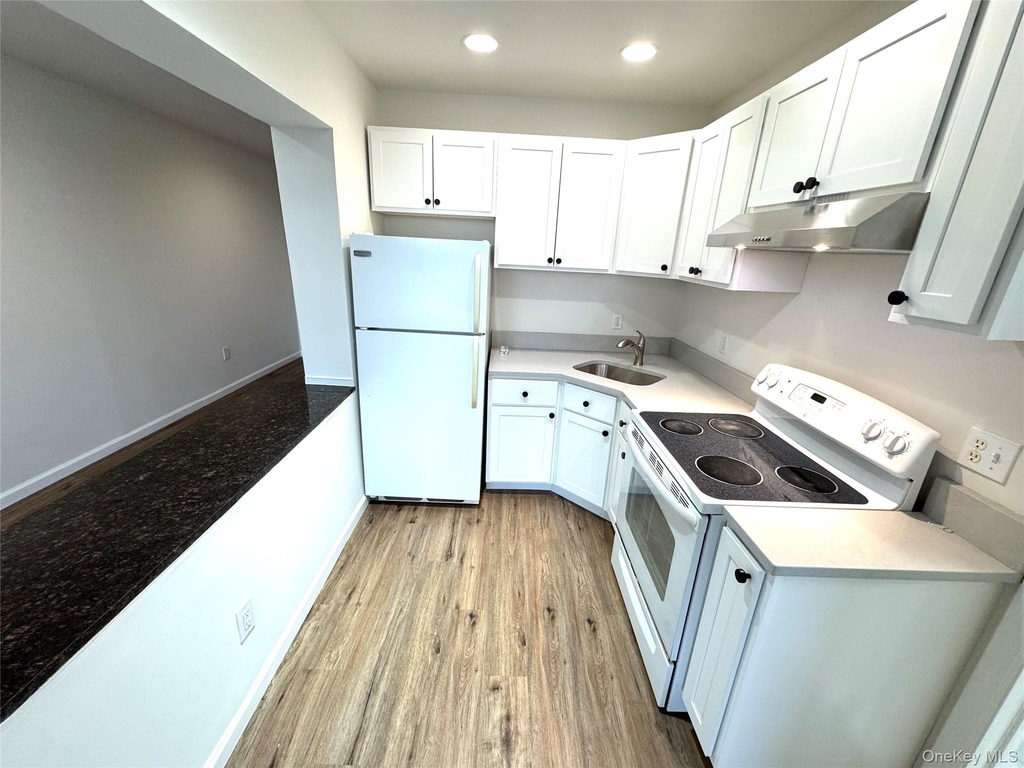 315 Main Street - Photo 5