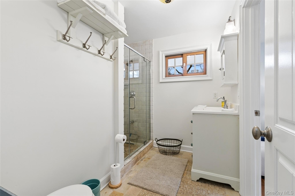 10 Foxboro Road - Photo 19