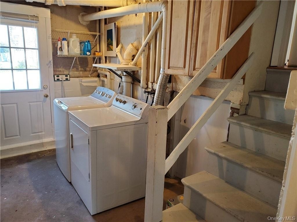 215 Harriman Road - Photo 18