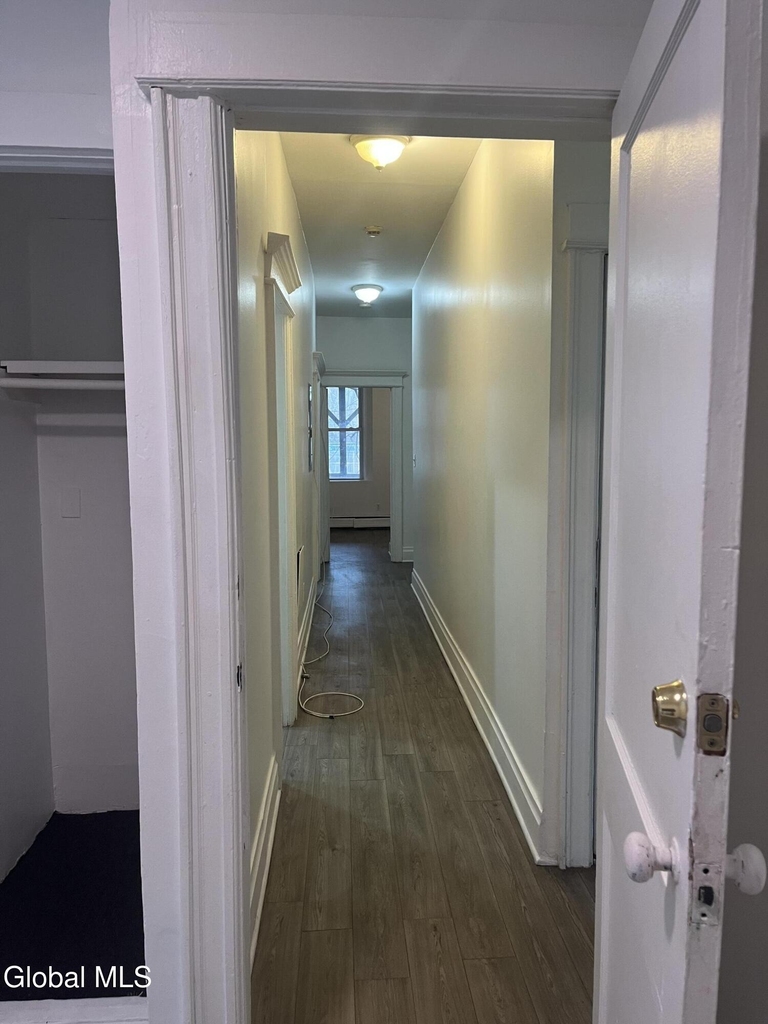 9 Saint Joseph's Terrace - Photo 12