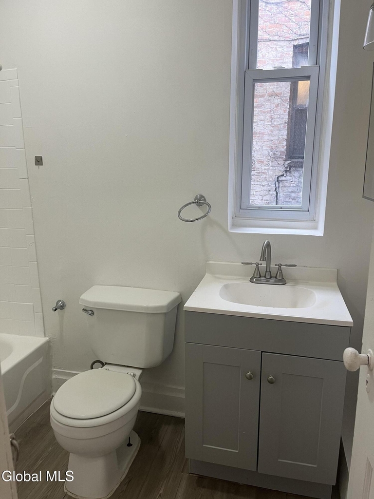 9 Saint Joseph's Terrace - Photo 15