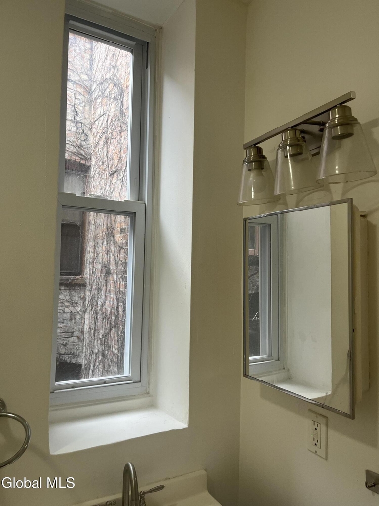 9 Saint Joseph's Terrace - Photo 16