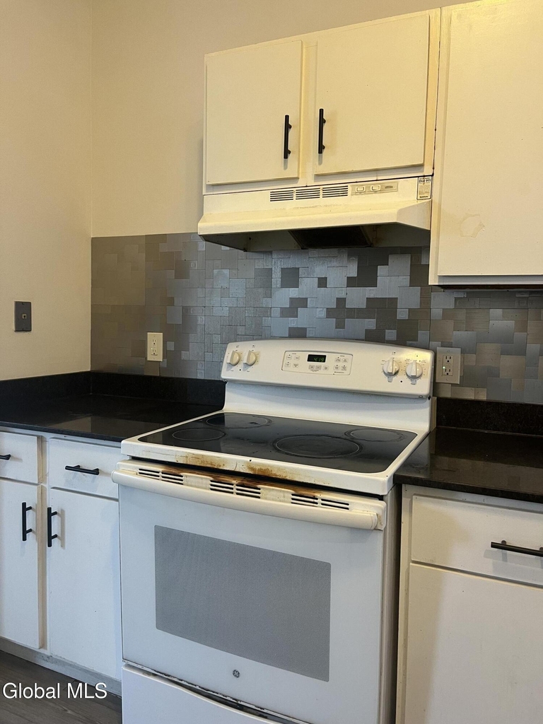 9 Saint Joseph's Terrace - Photo 7