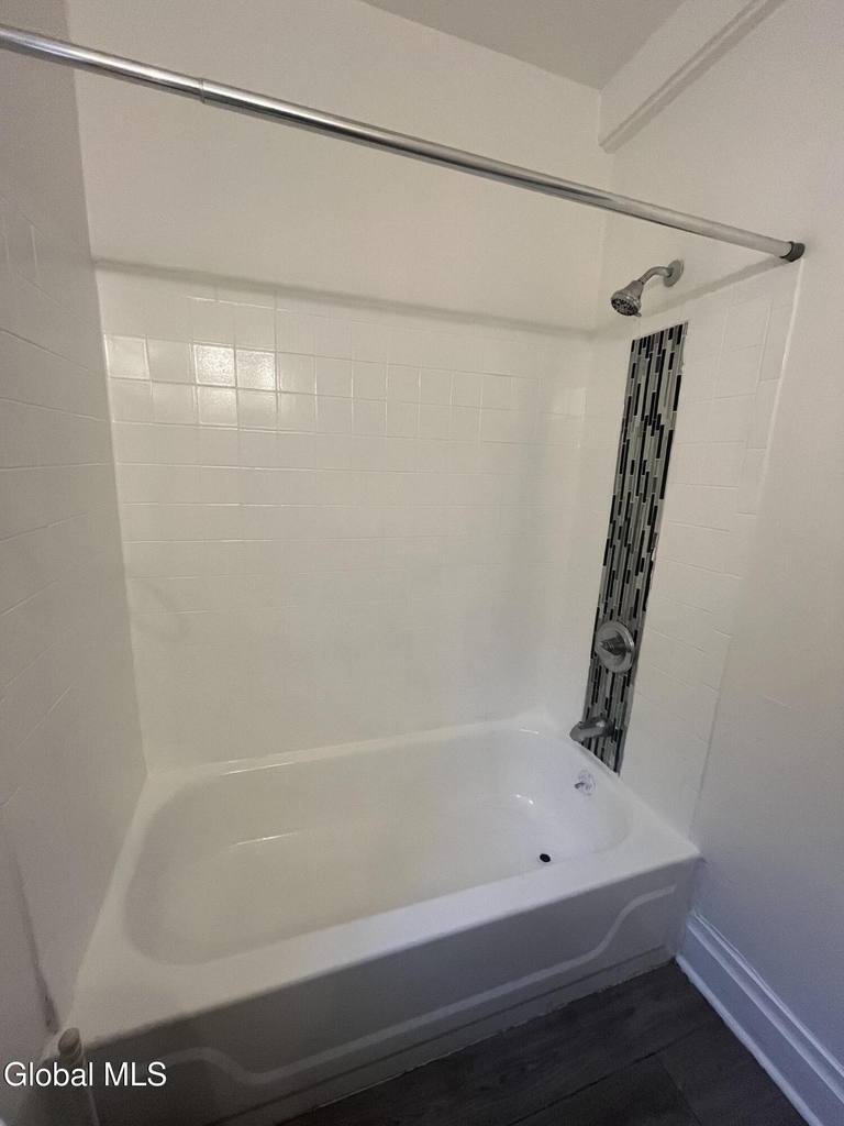 9 Saint Joseph's Terrace - Photo 17