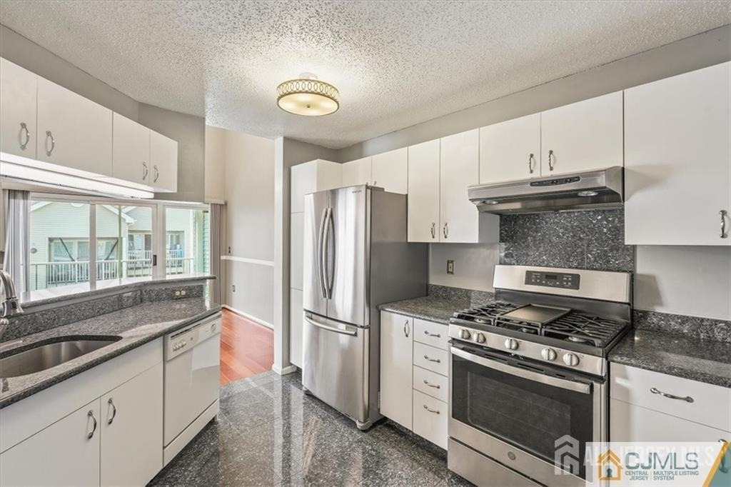 834 Edpas Road - Photo 8