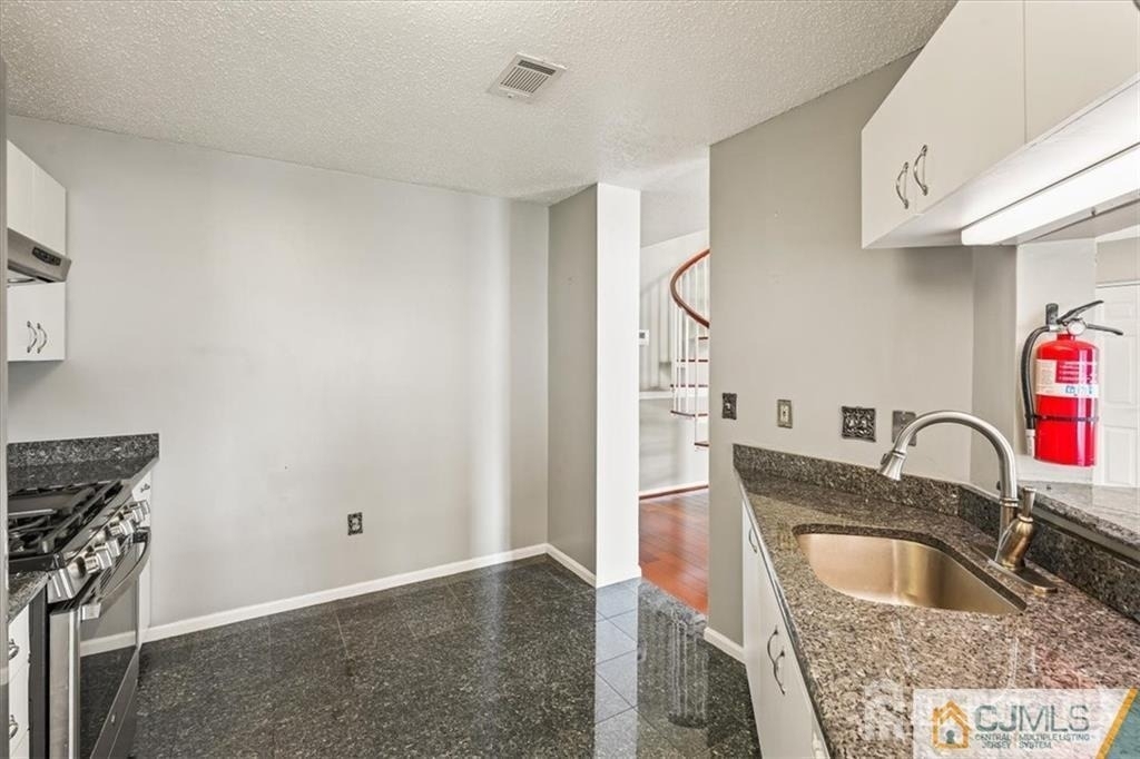 834 Edpas Road - Photo 11