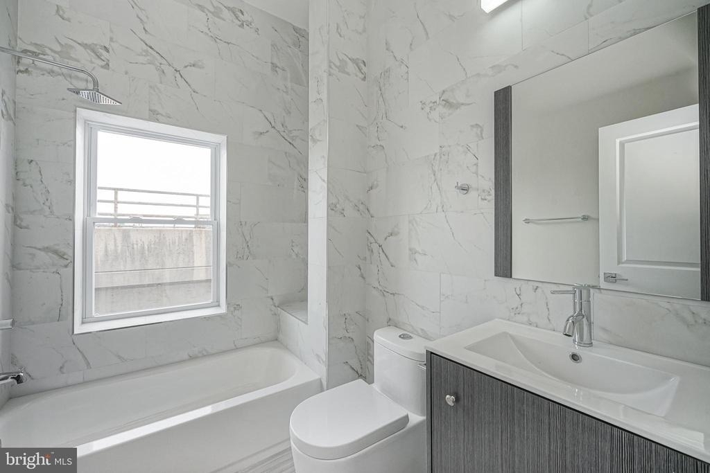 1072 N Front Street - Photo 19