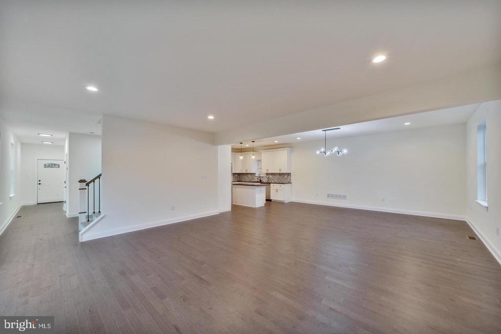 274 Oak Avenue - Photo 12