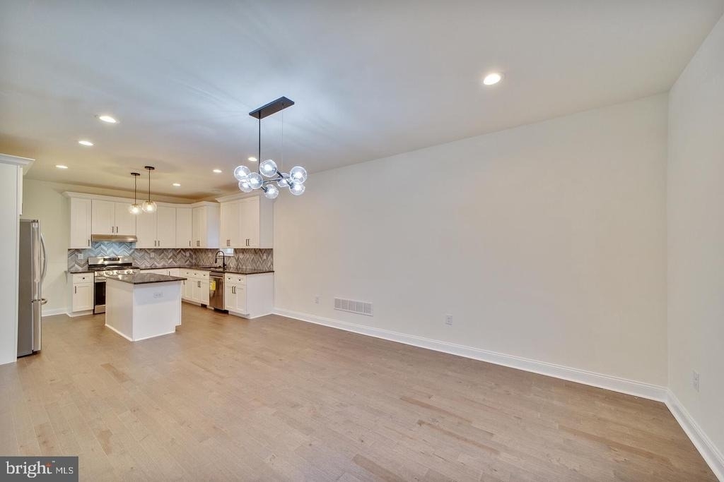 274 Oak Avenue - Photo 11