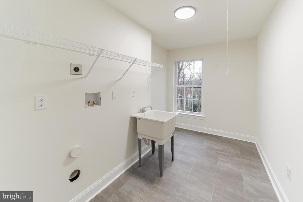 274 Oak Avenue - Photo 19