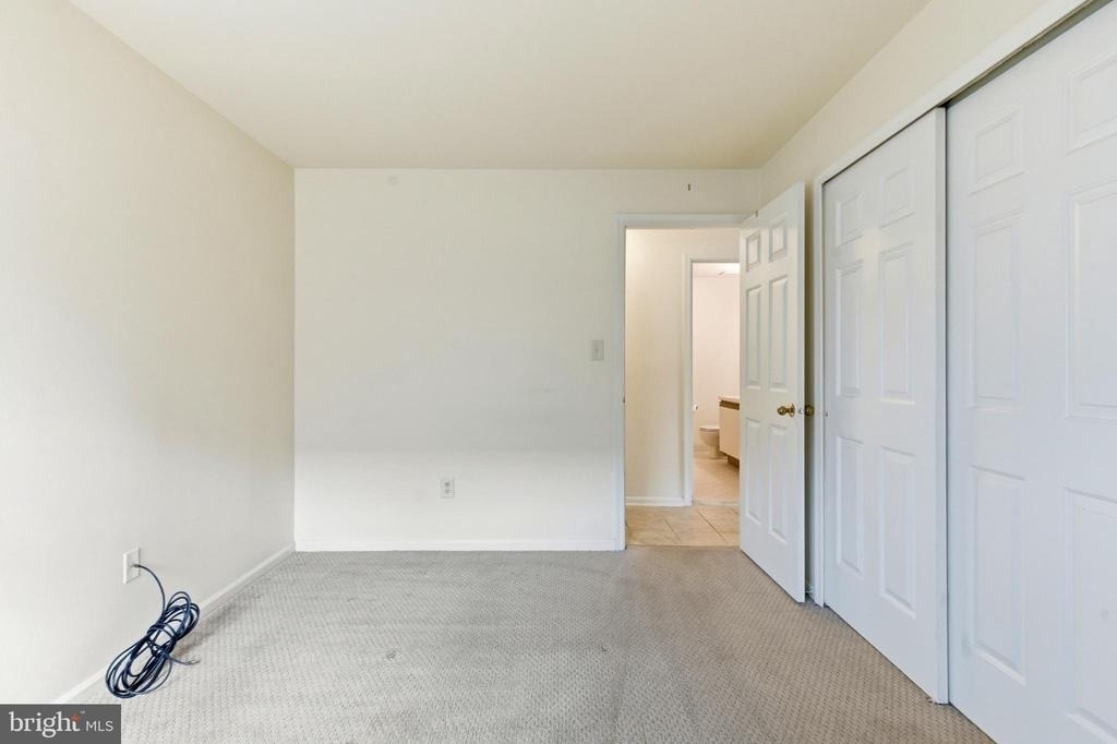3403 Waltham Court - Photo 13