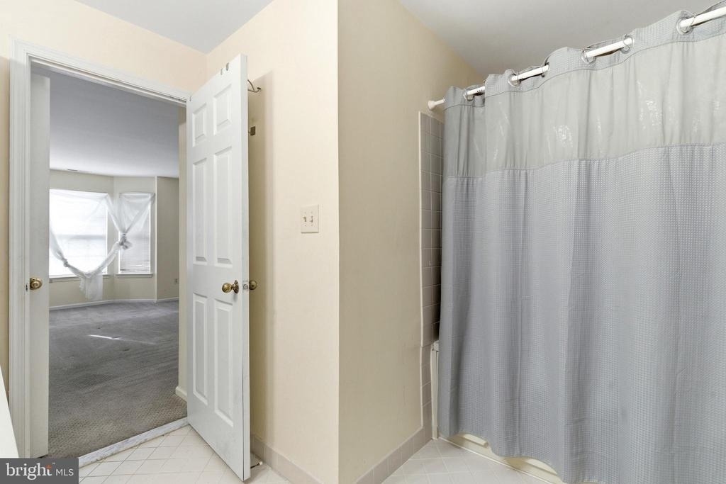 3403 Waltham Court - Photo 19