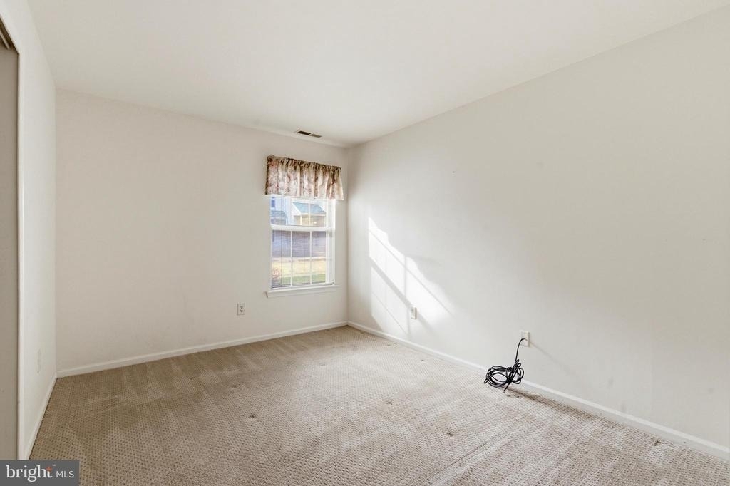 3403 Waltham Court - Photo 12