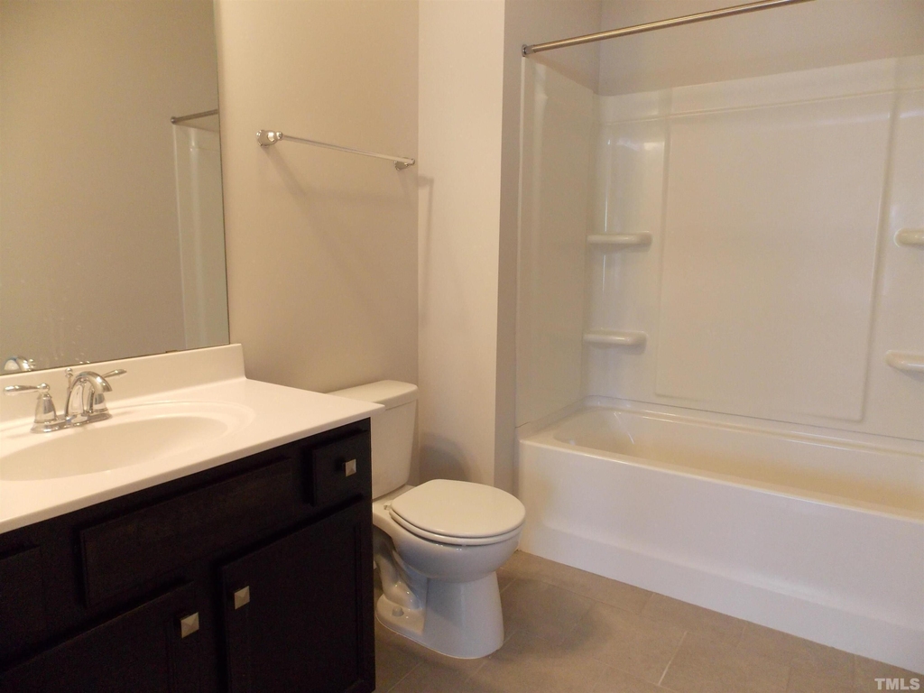 592 Grand Central Station - Photo 18