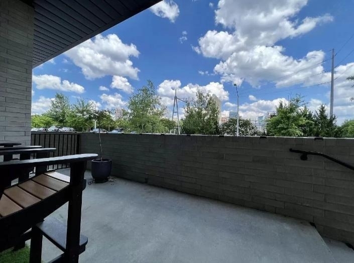 522 S Harrington Street - Photo 3