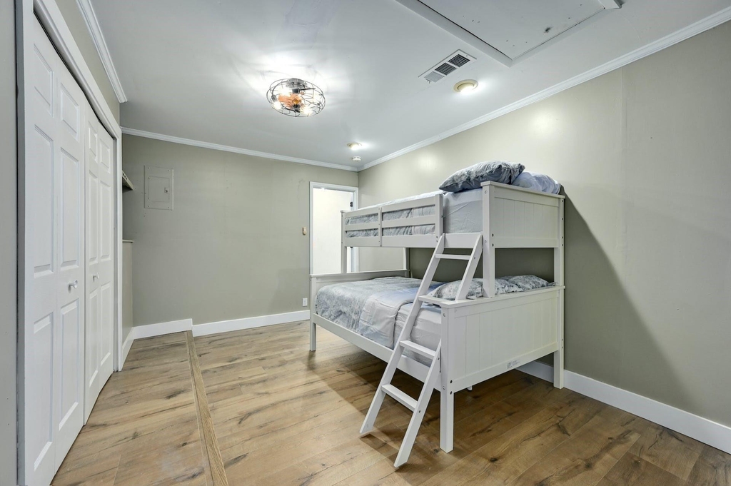 1807 Krizan Ave - Photo 24