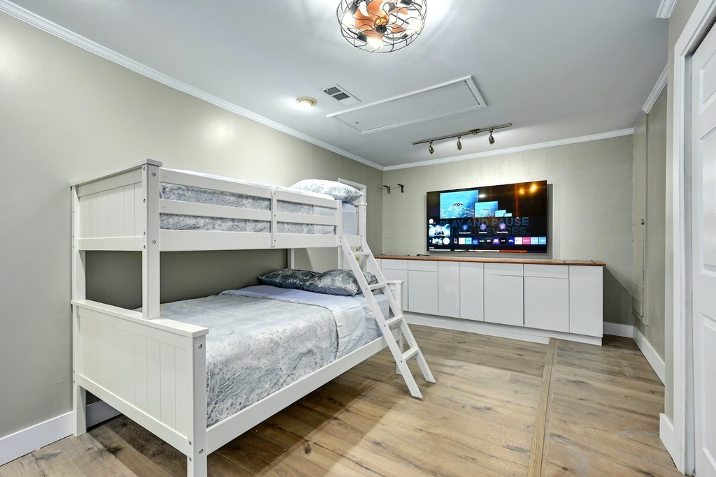 1807 Krizan Ave - Photo 23