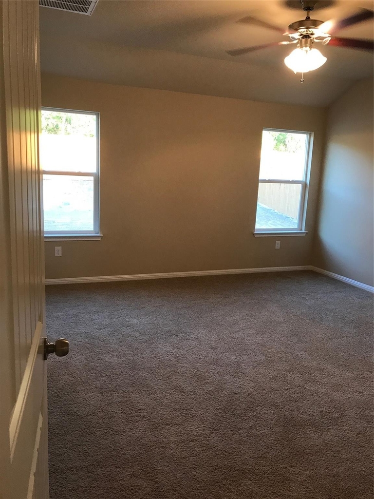 11305 Dawes Pl - Photo 8