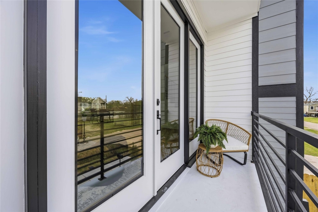 2012 Yates Street - Photo 44