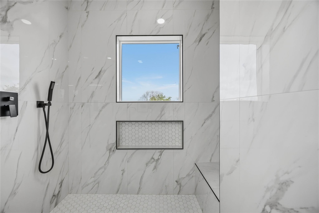 2012 Yates Street - Photo 42
