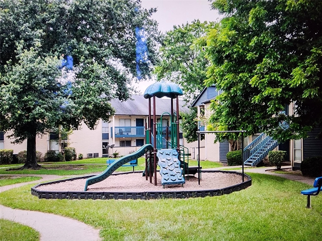 2402 Bammelwood Drive - Photo 0