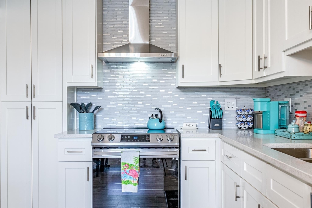 1208 Avenue K Drive - Photo 12