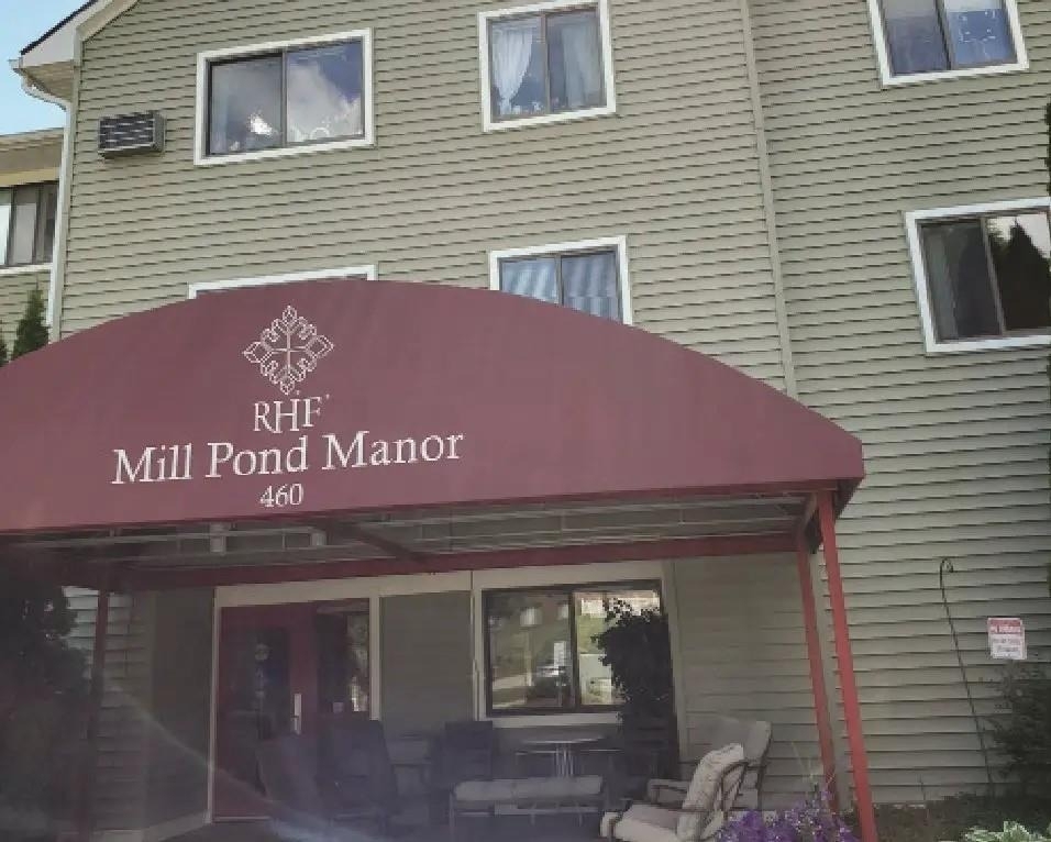 460 W Russell St - Photo 3