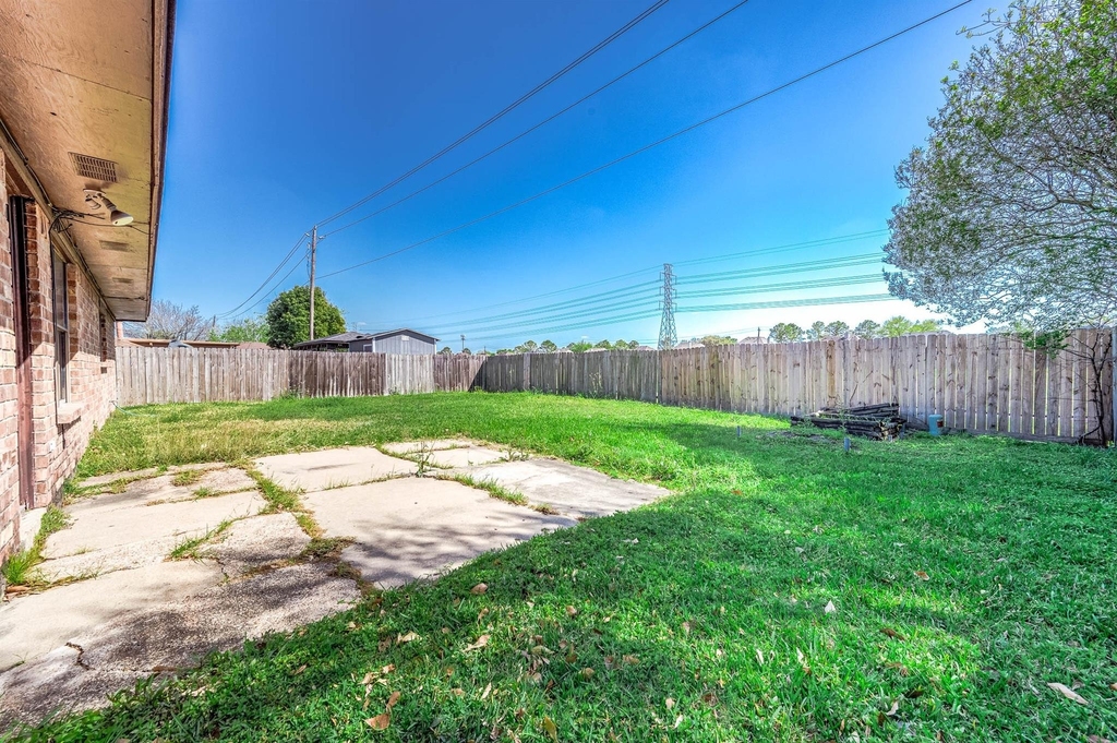14315 Swanfield Drive - Photo 20