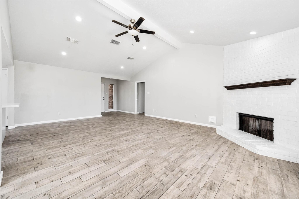 14315 Swanfield Drive - Photo 5