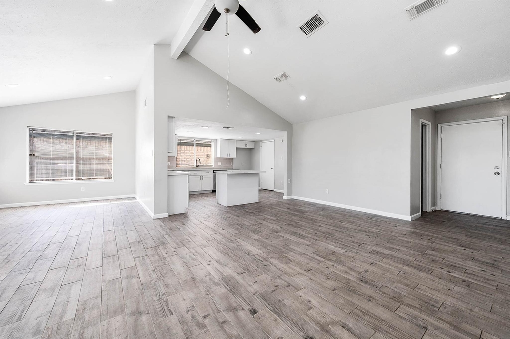 14315 Swanfield Drive - Photo 4