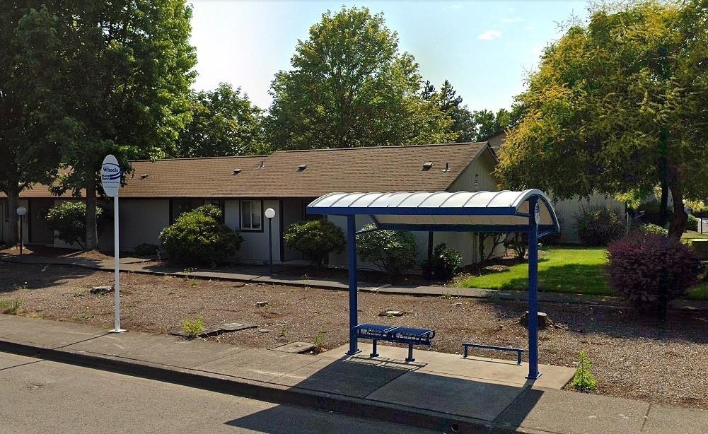 900 N Douglas Ave - Photo 5