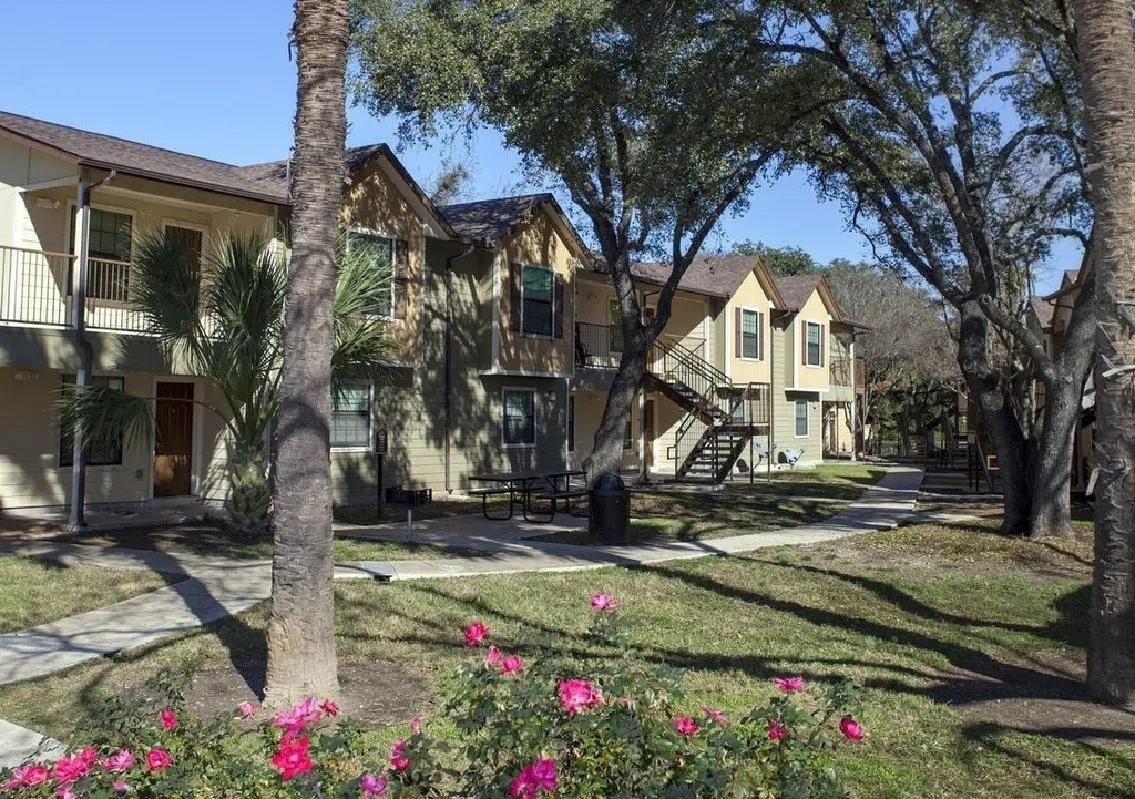 800 Babcock Road - Photo 11