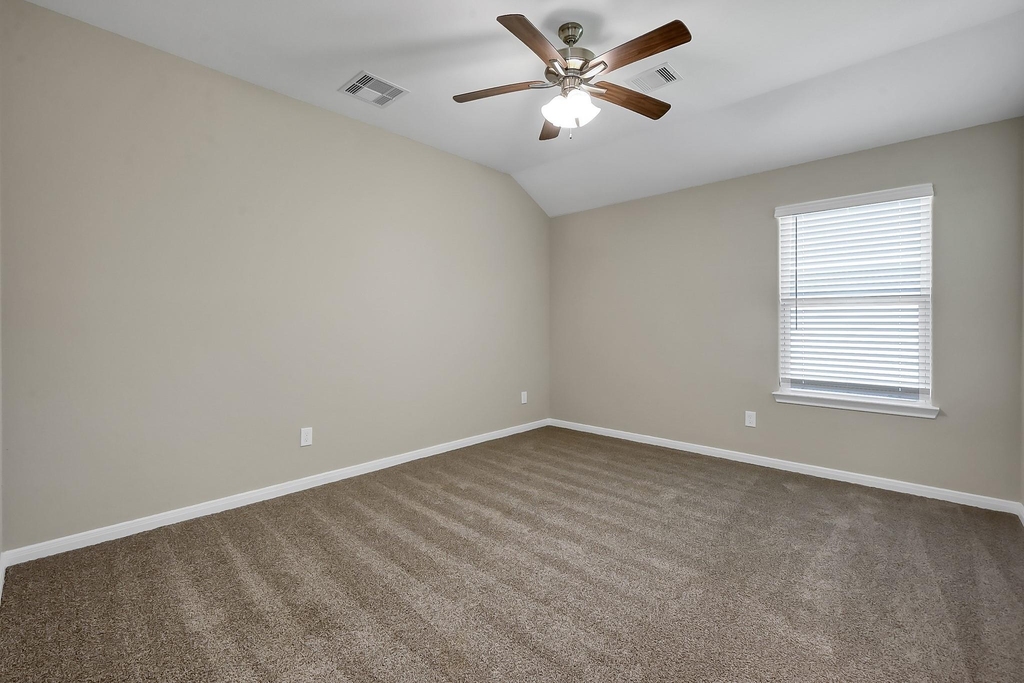 811 Jefferson Avenue - Photo 15