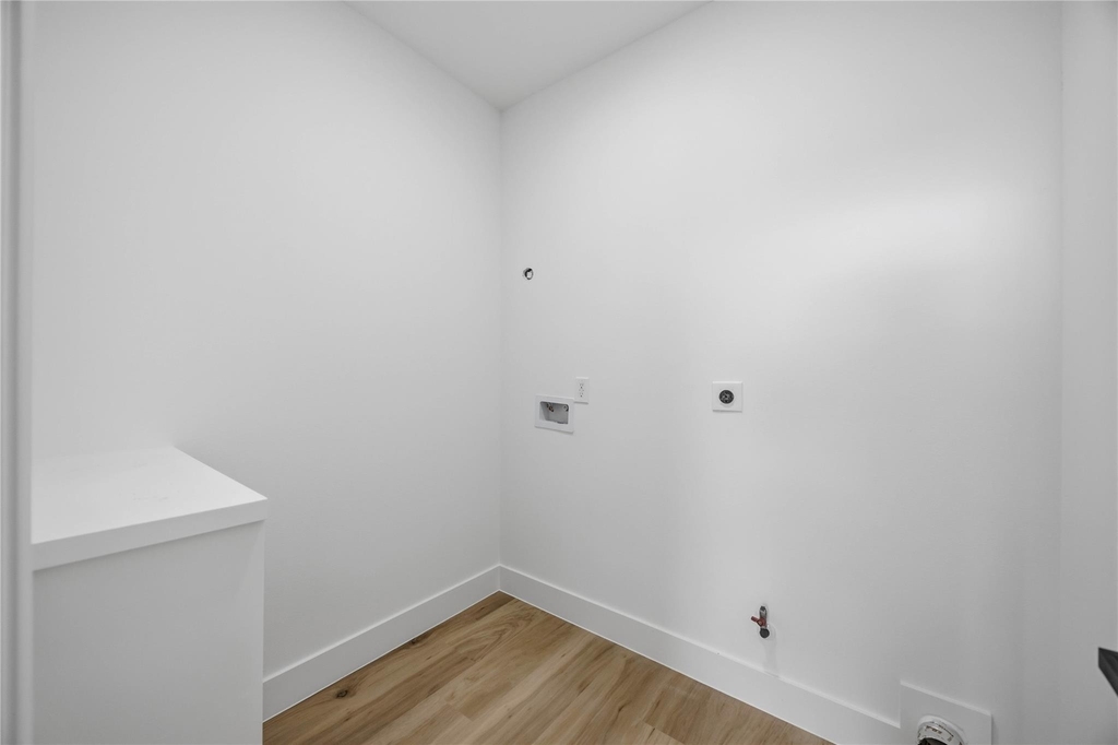 2010 Yates Street - Photo 27