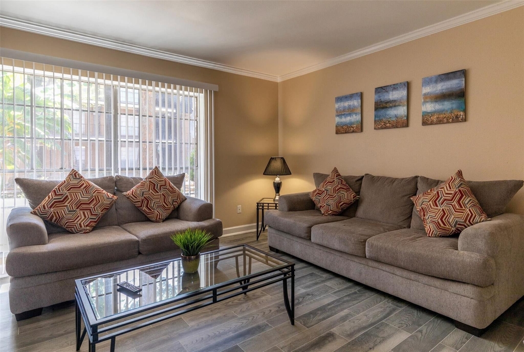 9407 Westheimer Road - Photo 5