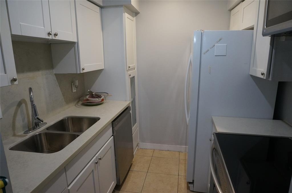 8427 Hearth Dr - Photo 1