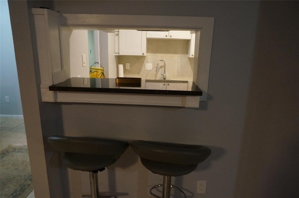 8427 Hearth Dr - Photo 3