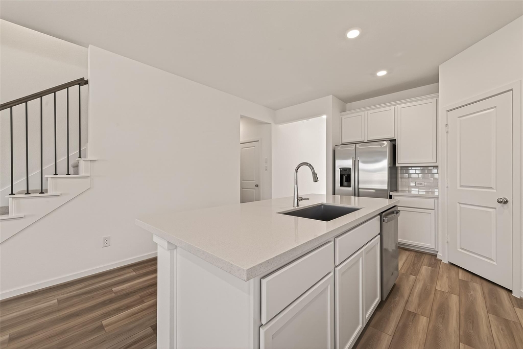 21926 Sam Raburn Drive - Photo 12