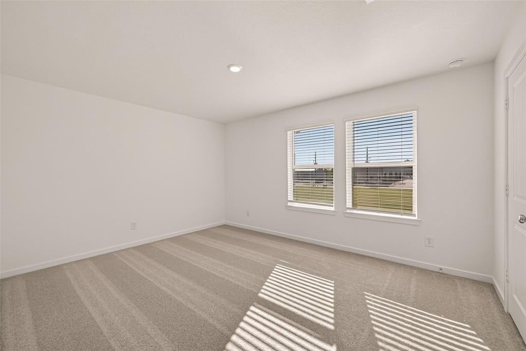 21926 Sam Raburn Drive - Photo 25