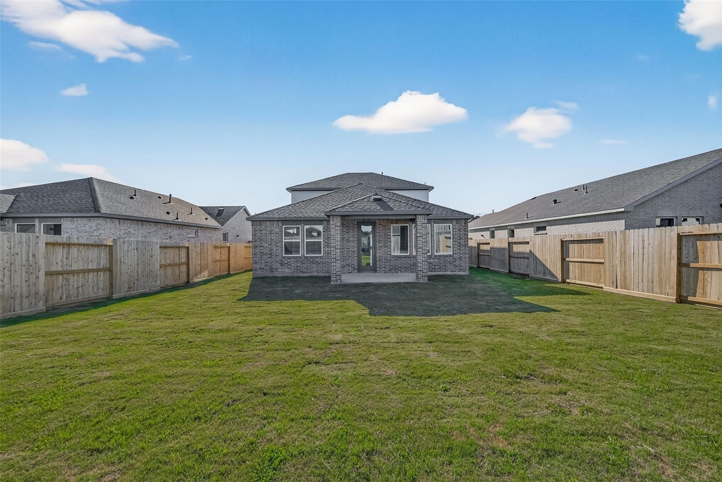 21926 Sam Raburn Drive - Photo 44