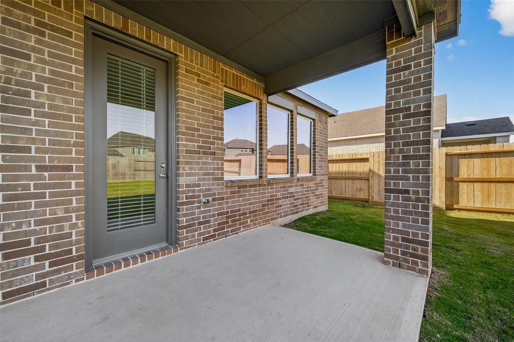 21926 Sam Raburn Drive - Photo 41