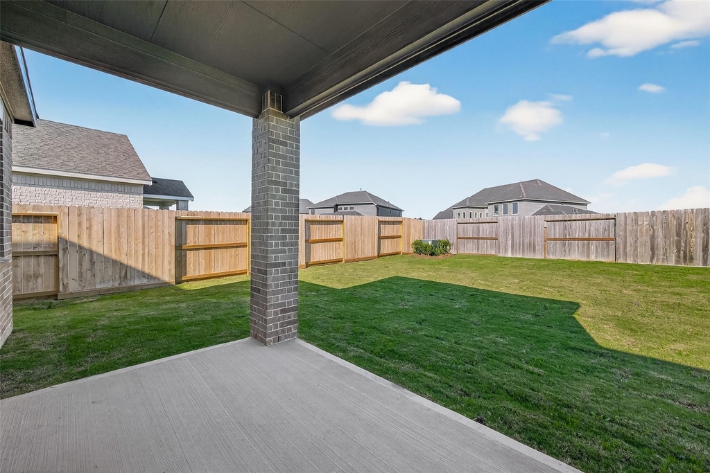21926 Sam Raburn Drive - Photo 40