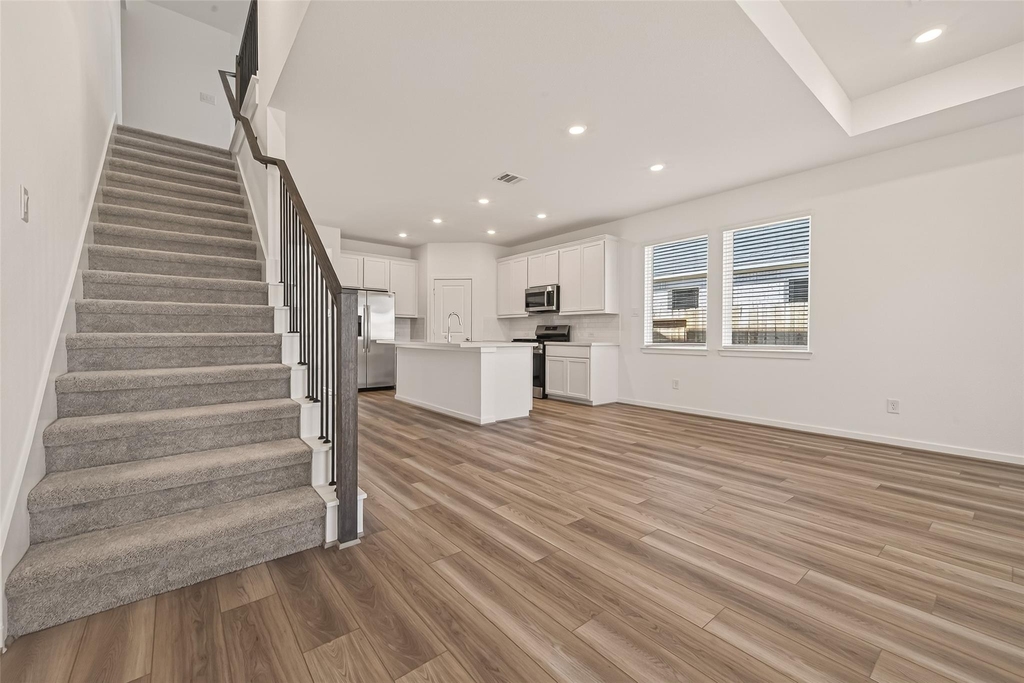 21926 Sam Raburn Drive - Photo 4
