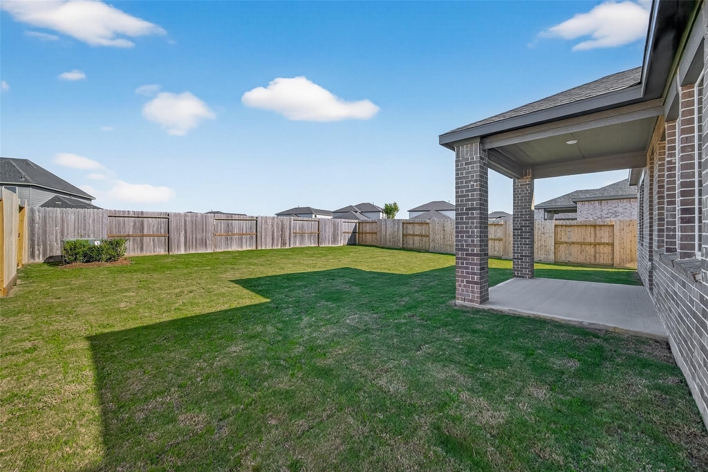 21926 Sam Raburn Drive - Photo 42